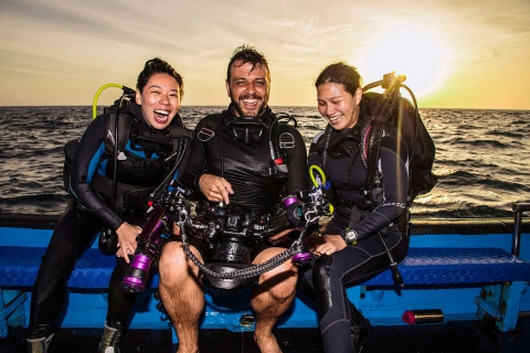 Scuba divers